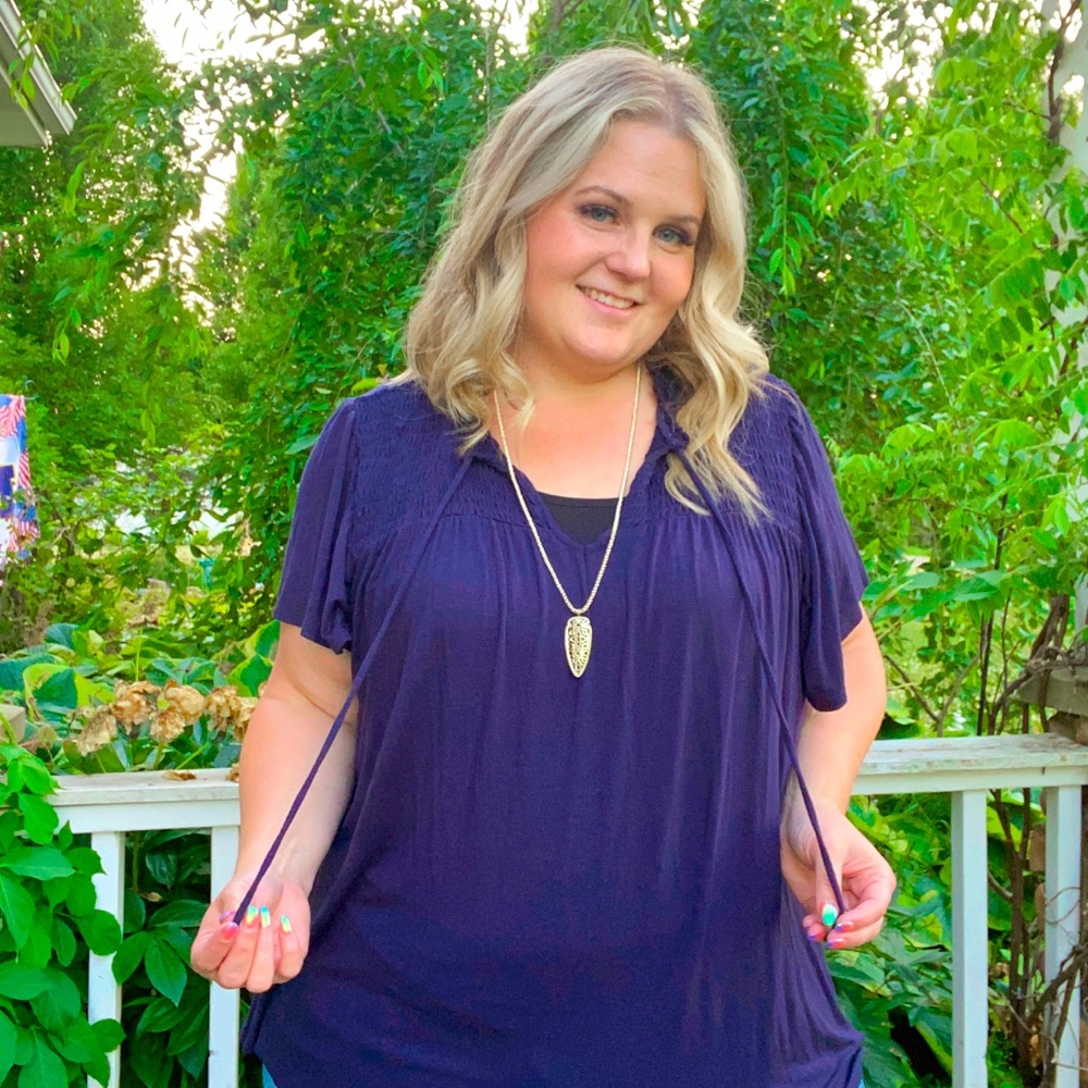 Lane Bryant Peasant top with flutter sleeves and tie at neck